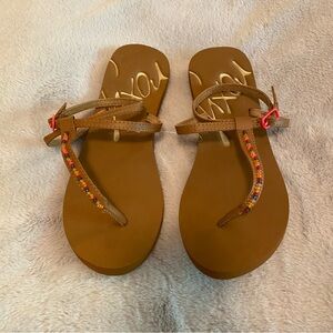 Roxy Spumoni sandals with rainbow bead details, women's 8, NWT